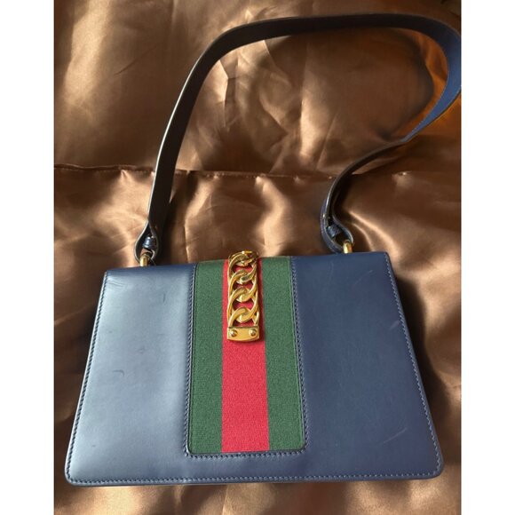 Gucci Sylvie Small Authentic Leather Shoulder Bag Web Stripe & Gold Clasp - Picture 5 of 13